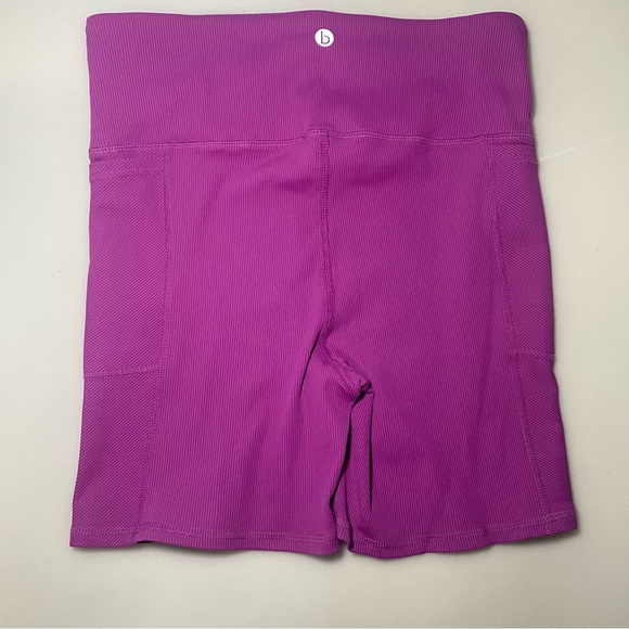 Bundle of 4 bike shorts 3 Rib Pocket & 1 Seamless - Picture 10 of 14